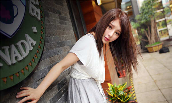 杂多想找一个女性生孩子给报酬-｛找个女人生孩子多少钱｝