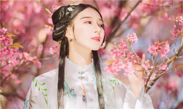 杂多供卵试管婴儿：助您实现家庭梦想的科学方案